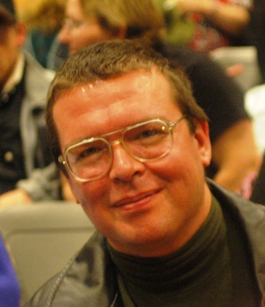 File:Calin Galeriu 113.jpg