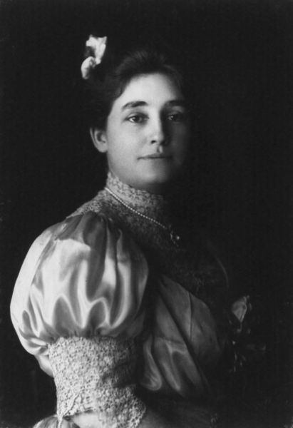 File:Mina Edison 1906.jpg