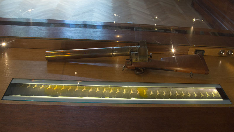 File:Institut Lumière - Film Gun.jpg