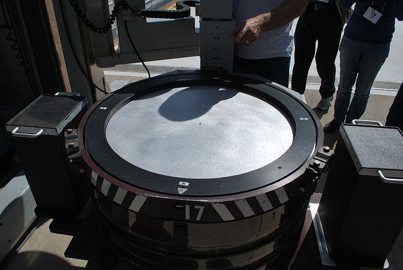File:SDSS spectrograph cartridge.JPG